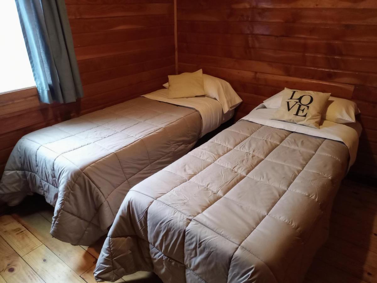 Cuatro Cerros Hostel San Carlos de Bariloche Eksteriør bilde